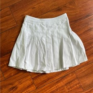 Hollister Ultra High-Rise White Tennis Skirt